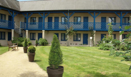HÔTEL CAPRICORNE (B&B) Vendôme