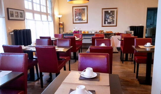 HÔTEL CAPRICORNE (B&B) Vendôme