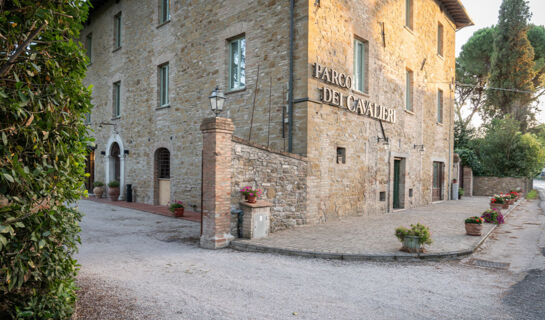 RELAIS PARCO DEI CAVALIERI (B&B) Petrignano di Assisi (PG)
