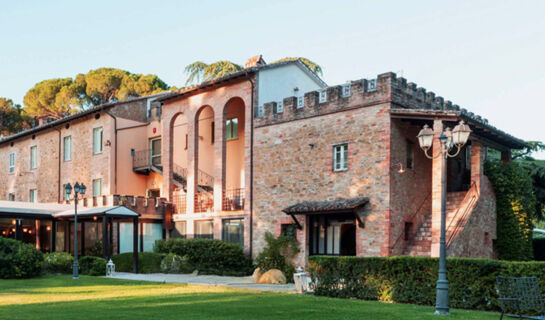 RELAIS PARCO DEI CAVALIERI (B&B) Petrignano di Assisi (PG)
