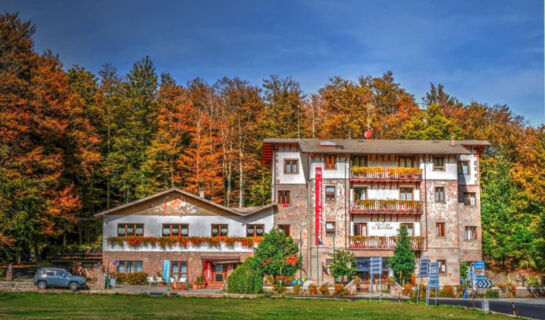 HOTEL LE MACINAIE (B&B) Castel del Piano (GR)