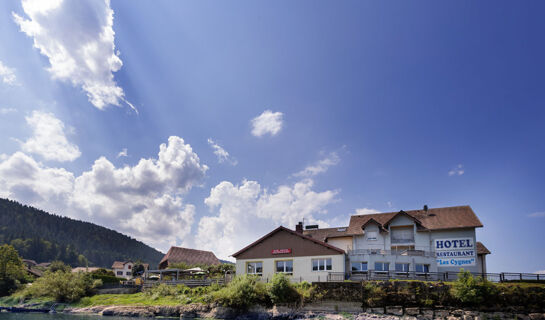 HÔTEL RESTAURANT LES CYGNES Villers-le-Lac