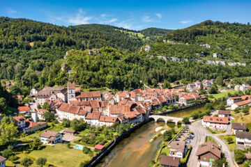 HÔTEL RESTAURANT LA DEMI-LUNE Saint-Ursanne