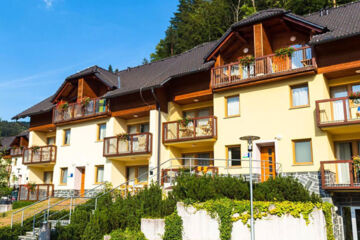 TERME SNOVIK Laze v Tuhinju