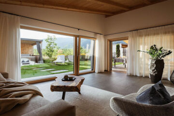AMOLARIS GARDEN LODGES & GUESTHOUSE (B&B) Coldrano